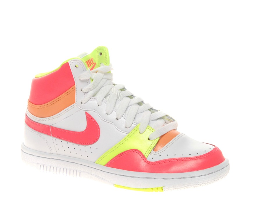 Nike Court Force High Top Trainers