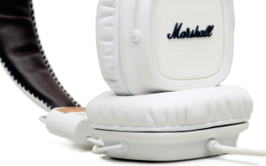 Major_white_Marshall_headphones
