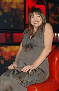 milla-jovovich-pregnant