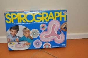 Spirograph toy 80s